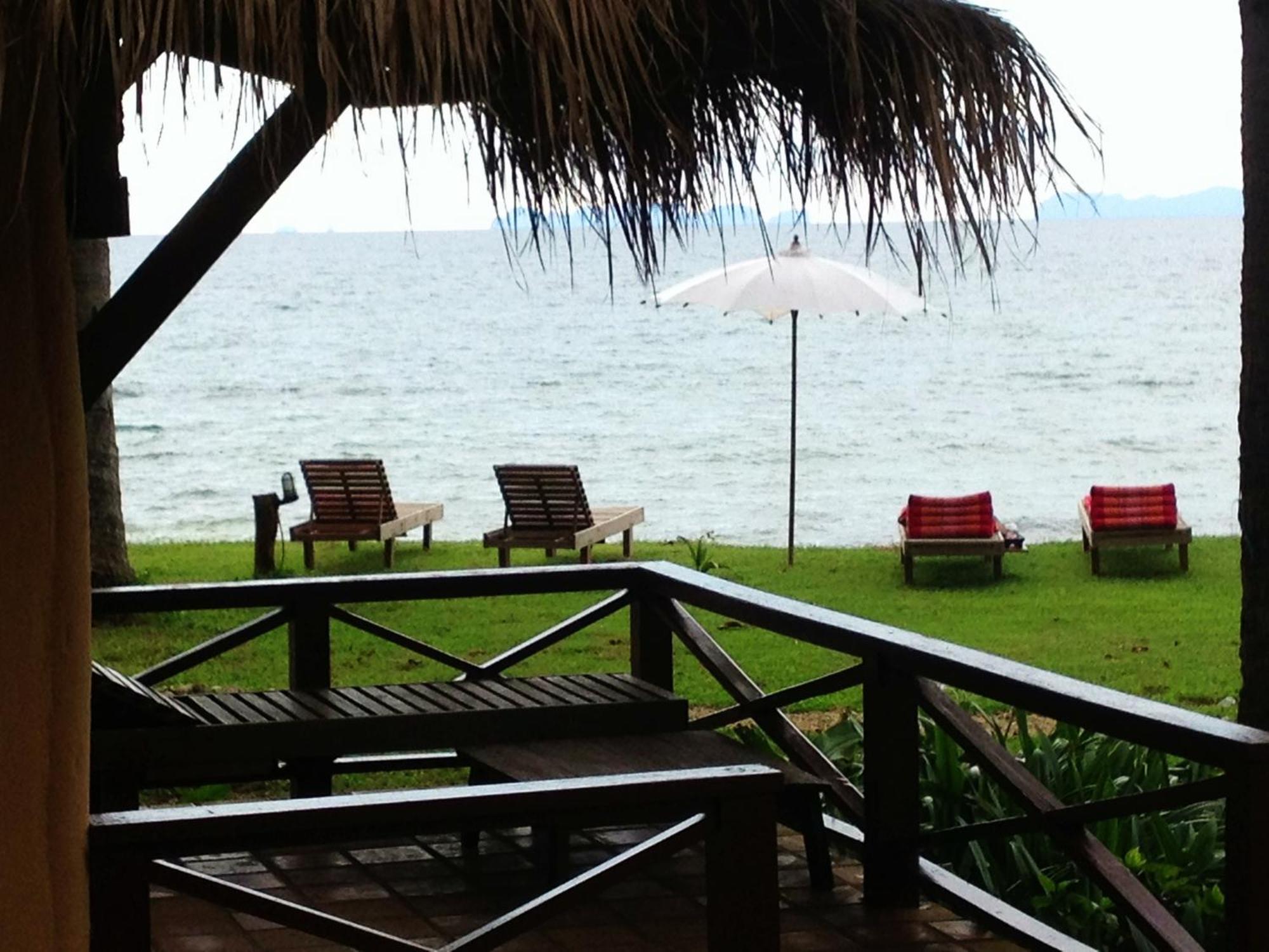 Nautilus Right On The Beach - Adult Only - Sha Extra Plus Koh Lanta Quarto foto